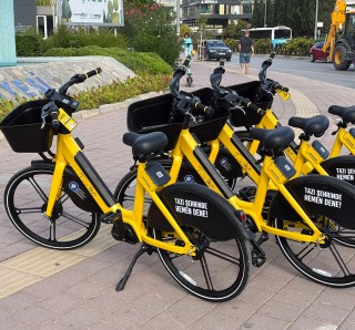 Antalya Büyükşehir Belediyesi ve Tazı iş birliğiyle elektrikli bisikletler yollarda